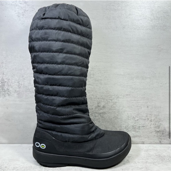 Oofos Winter & Rain Boots - Picture 4 of 7
